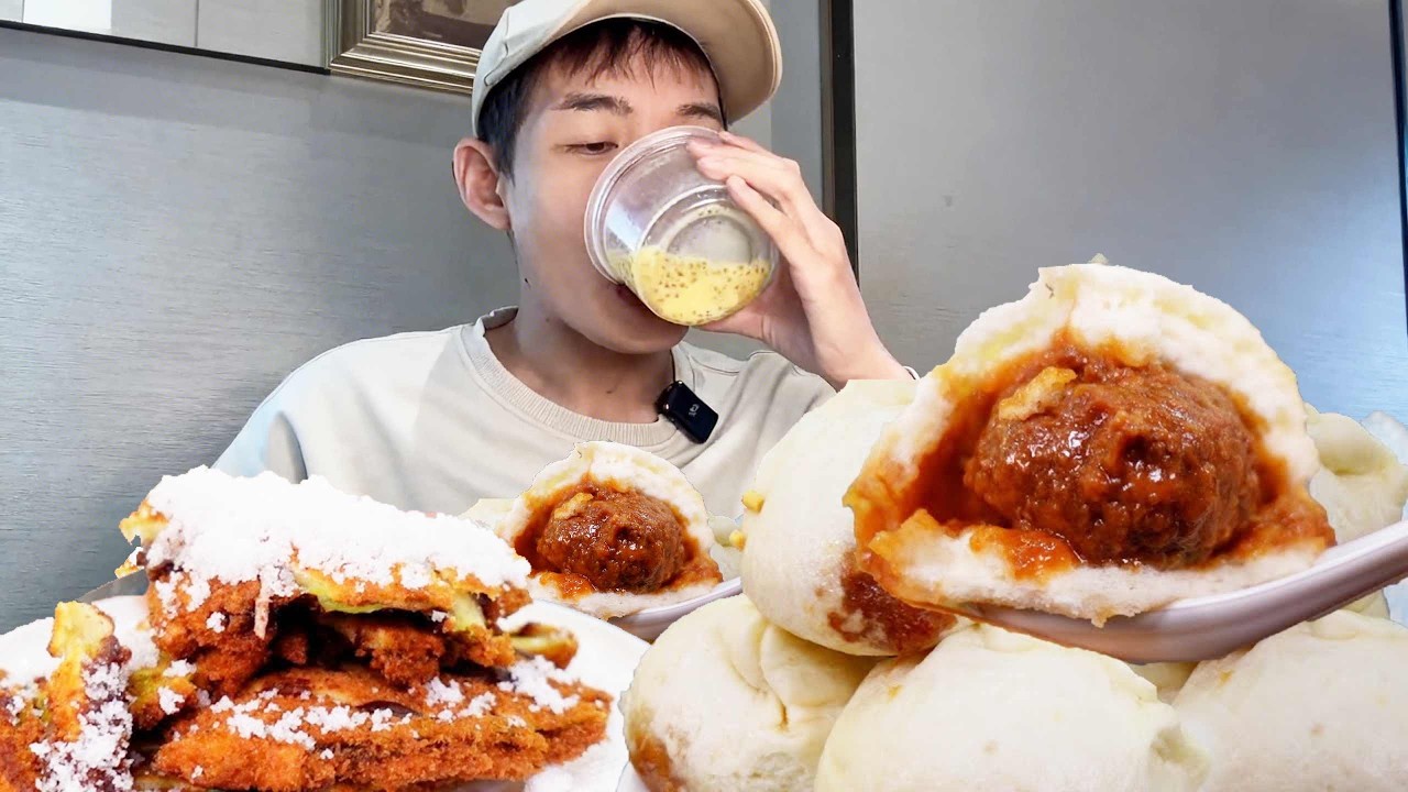 勇闯满记炫到被围观，一口气喝四十碗糖水，吃到闭餐都没吃饱【冻冻超大一口】