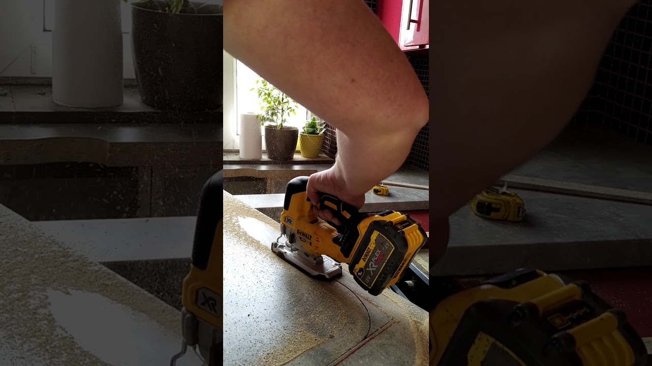 wyrzynarka dcs334 wymiana blatu kuchennego test DeWalt dcs334