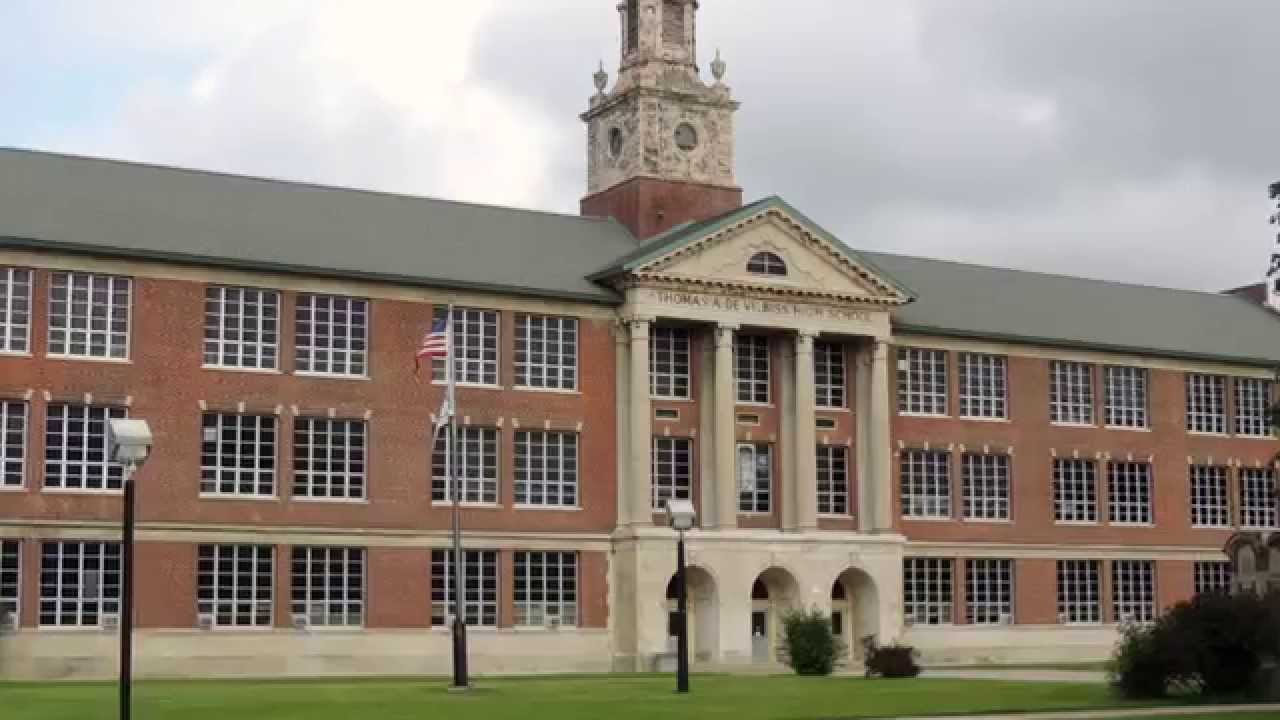 DeVilbiss High School Toledo, Ohio Tour and Walk Thru 2015