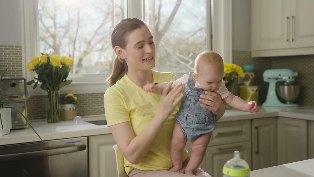 Moments of Wonder: Camilla & Alba—Presented by Enfamil A+® NeuroPro™