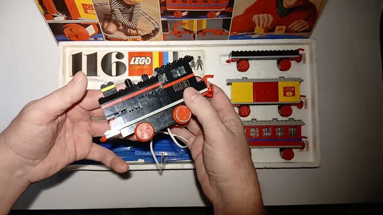 Lego 116 Starter Train Set with Motor from year 1967