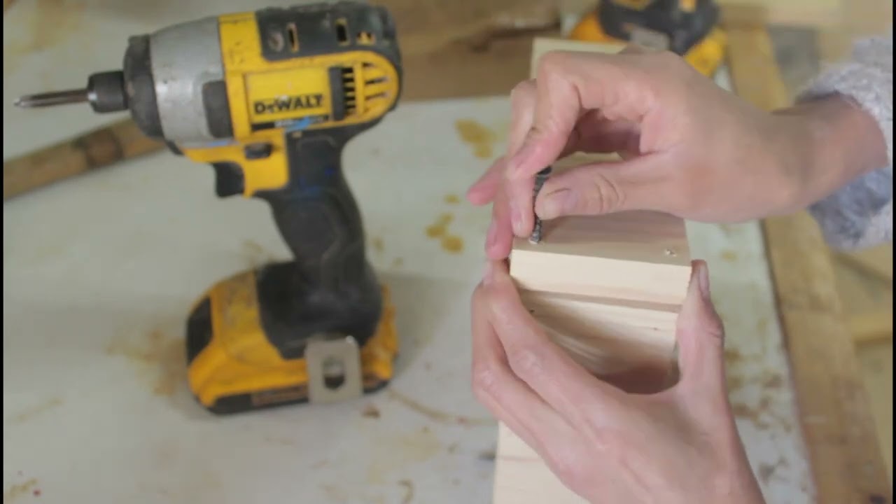 Atornillador inal&aacute;mbrico #dewalt #shorts