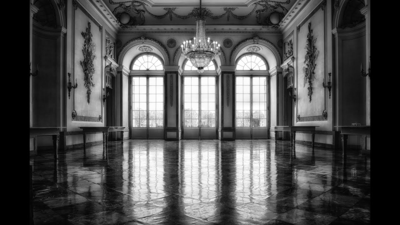 Classical Harmony: The Interplay of Violin and Piano in Musical Masterpiece