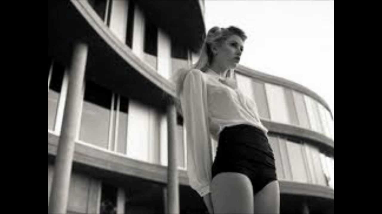 Andrez & Miss M - Gotta Keep on Dancing (Double D and Spektur Remix)