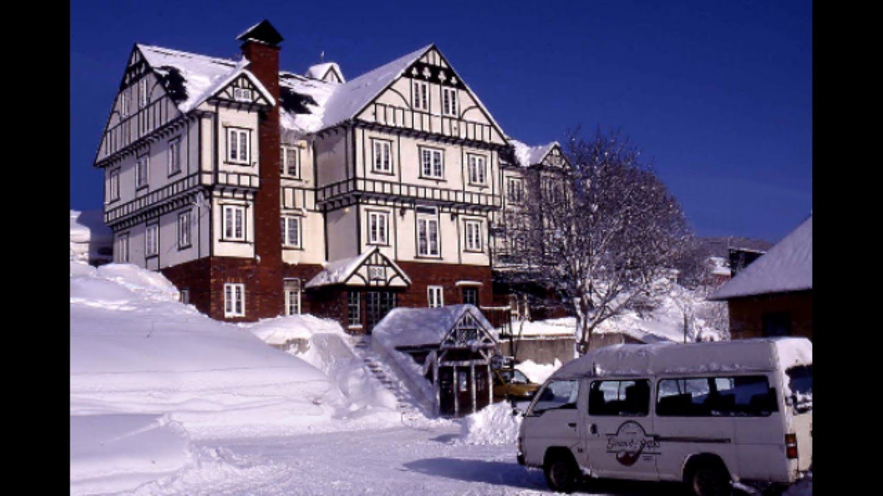 EnglishFriendlyJapan - Grandpapa Snow!
