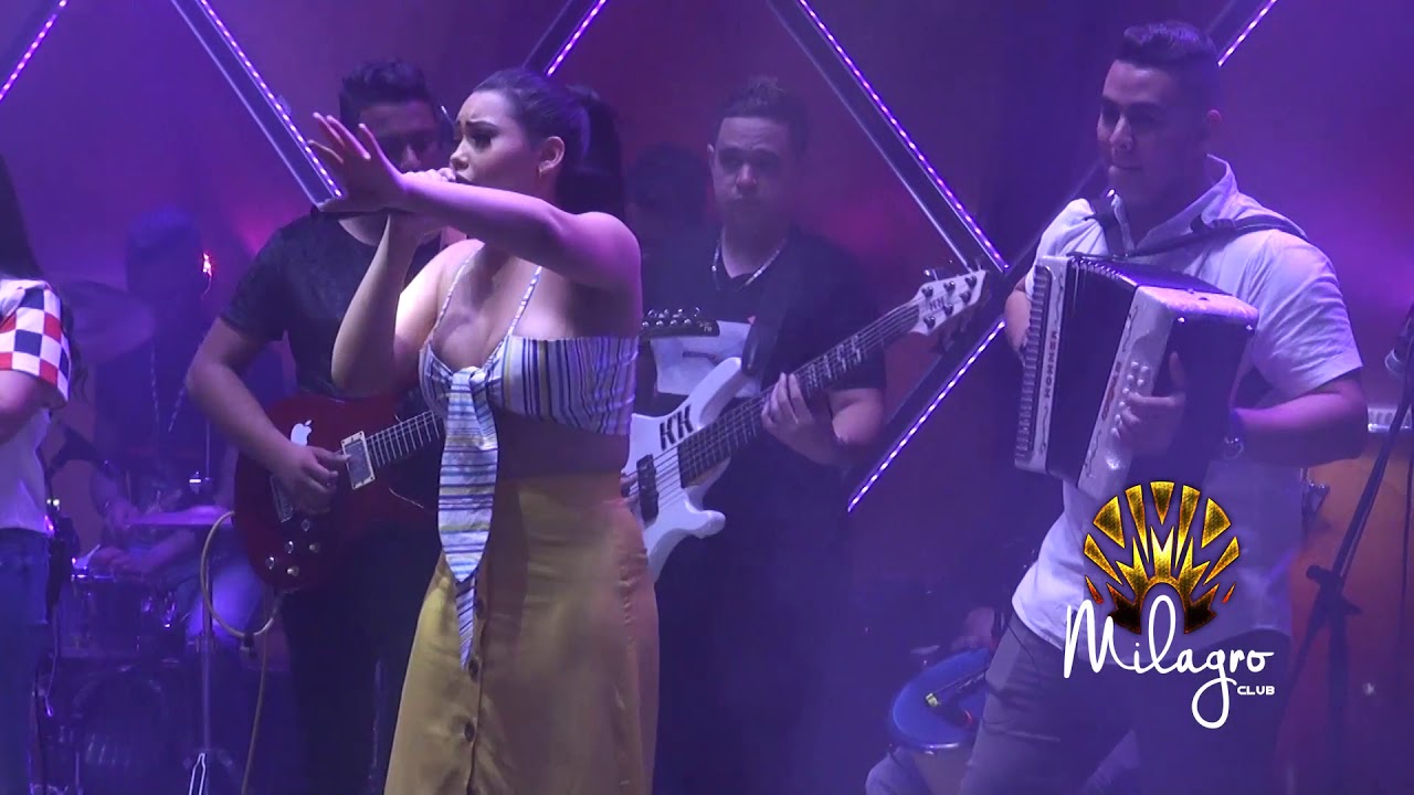 Orgullosa  - Ana Del Castillo | Milagro Club Monteria (En vivo)