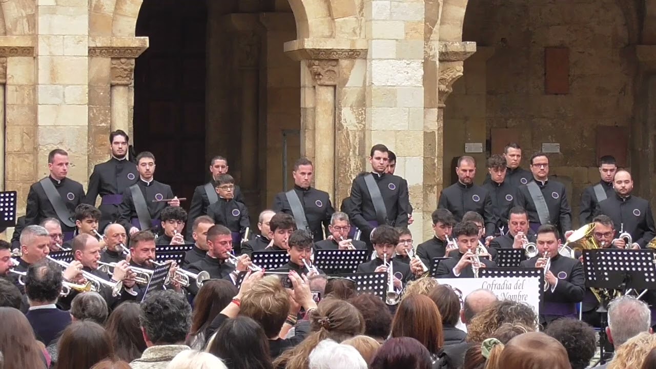 AM  JHS, conc  Cuaresma  Entrando en Jerusalén