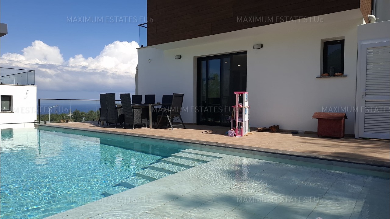 5 bed 4.5 bath, Pool, fully furnished and equipped. Pre-74 TT. Cyprus 