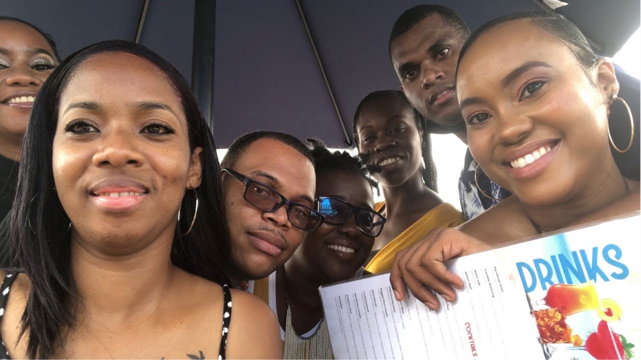 OFFSHORE SEAFOOD LOUNGE JAMAICA | RC SISTERS