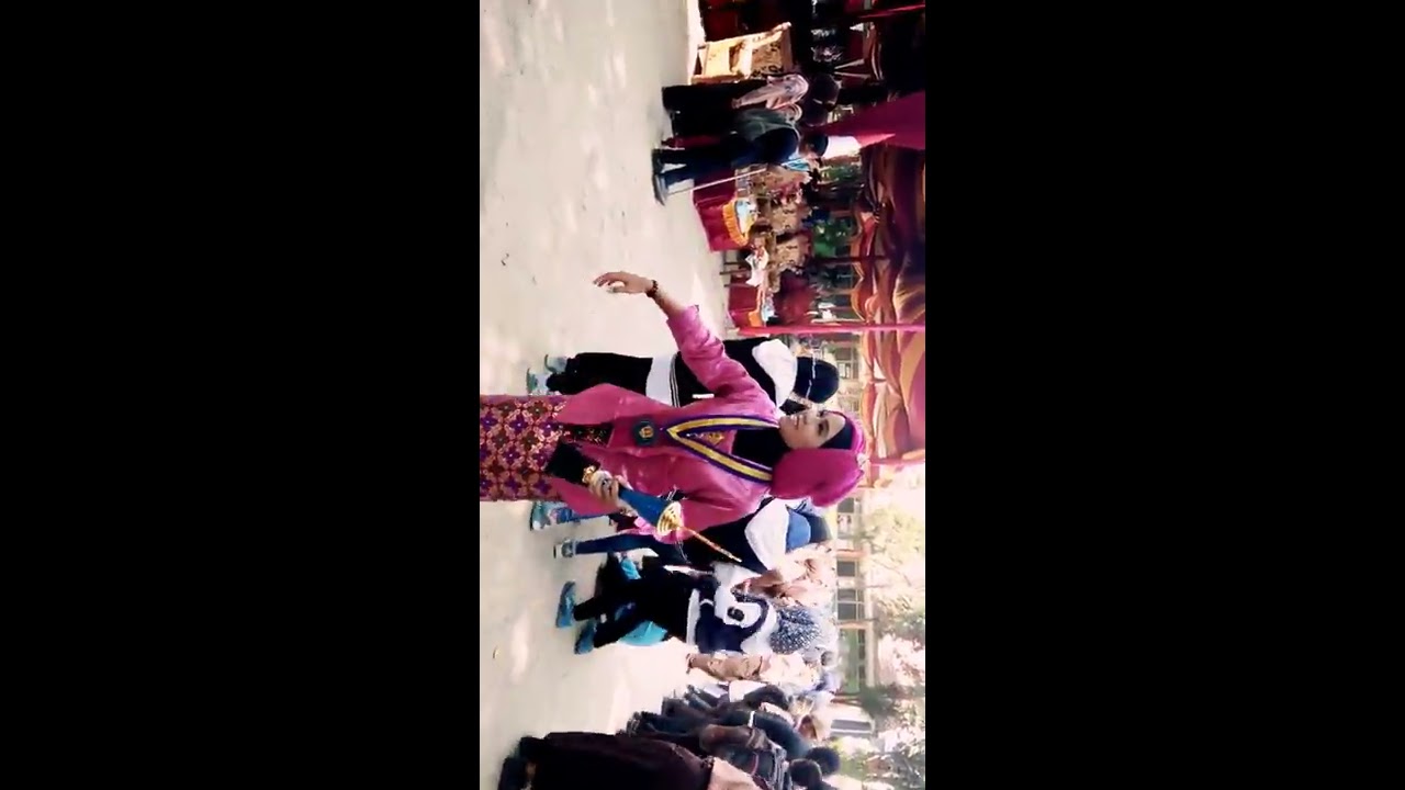 Joget acara perpisan (SMP NEGERI 1 DLANGGU)