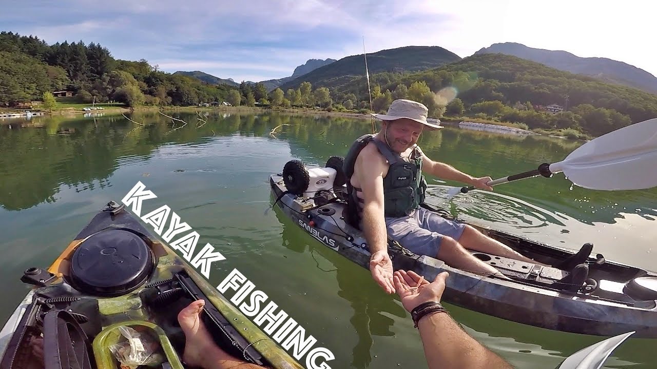 Pesca a spinning ultralight al PERSICO REALE nel Lago di Gramolazzo | Kayak Fishing