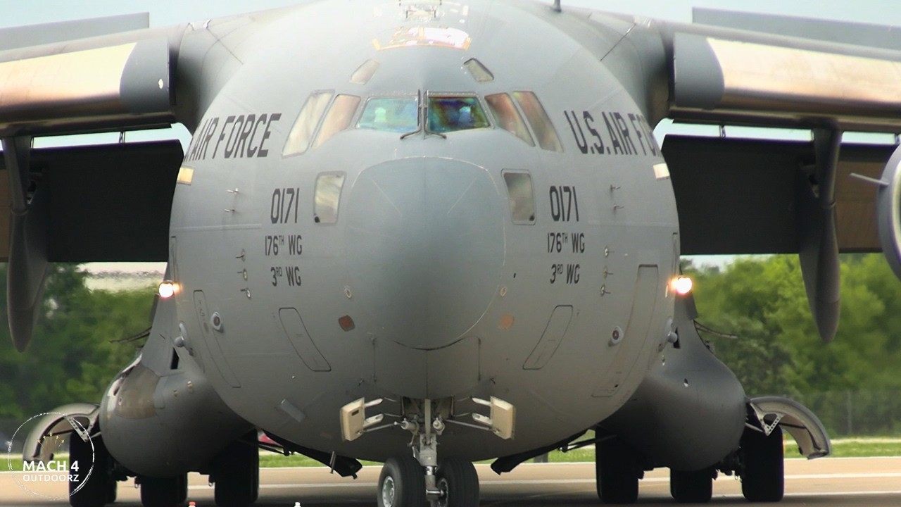 C-17 Globemaster III arrival into EAA AirVenture 2025