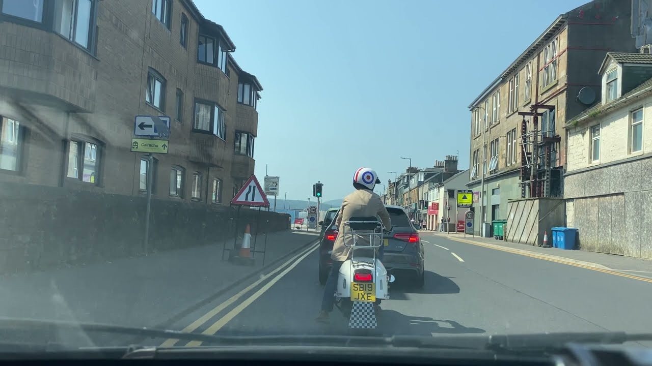 Driving in the West of Scotland - Dumbarton to Helensburgh - July 2022