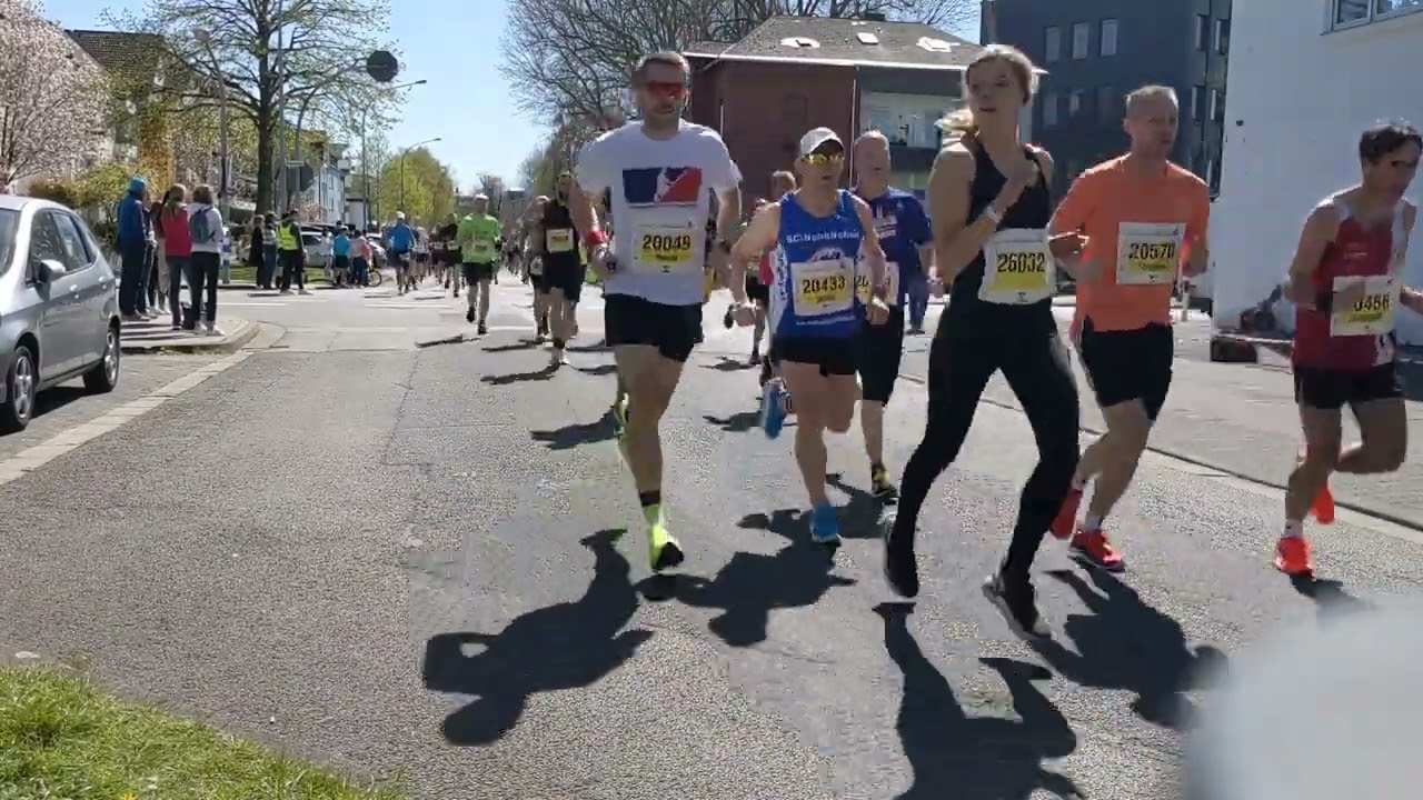 Osterlauf Paderborn 2022 Halbmarathon Start km1