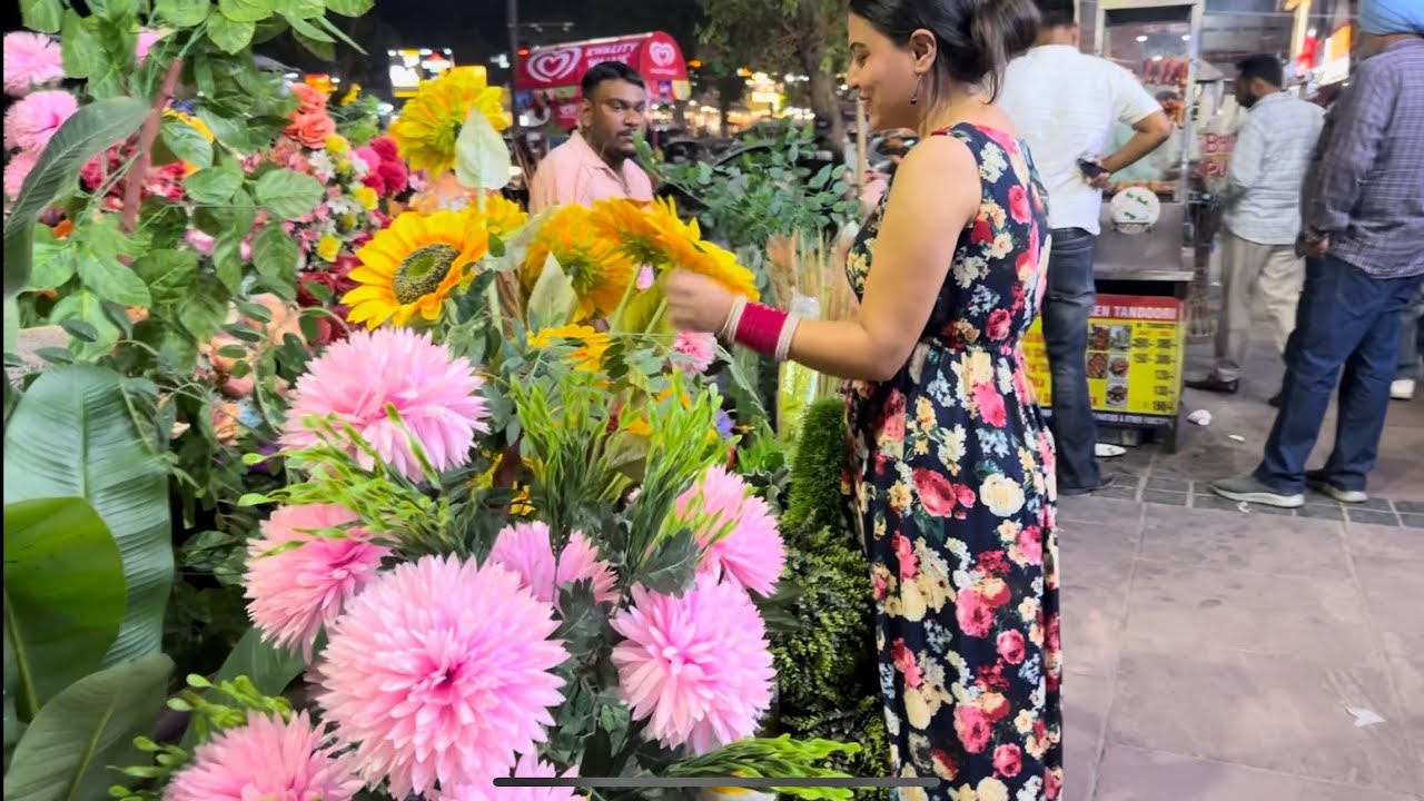 Exploring 3B2 Market, Mohali - Street Food, Shopping & Vibes 💝 Vlog