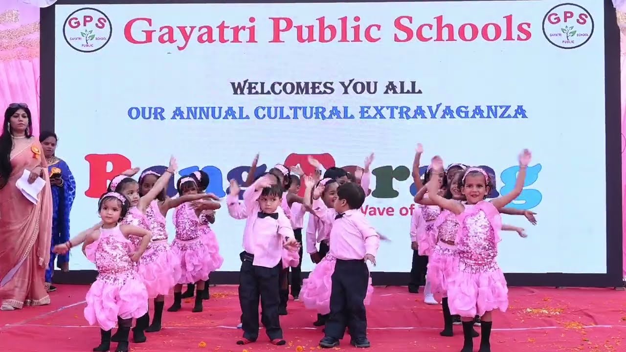 Aaj Hai Sunday Dance Performance | Gayatri Public School | Rang Tarang - Annual Function 2026