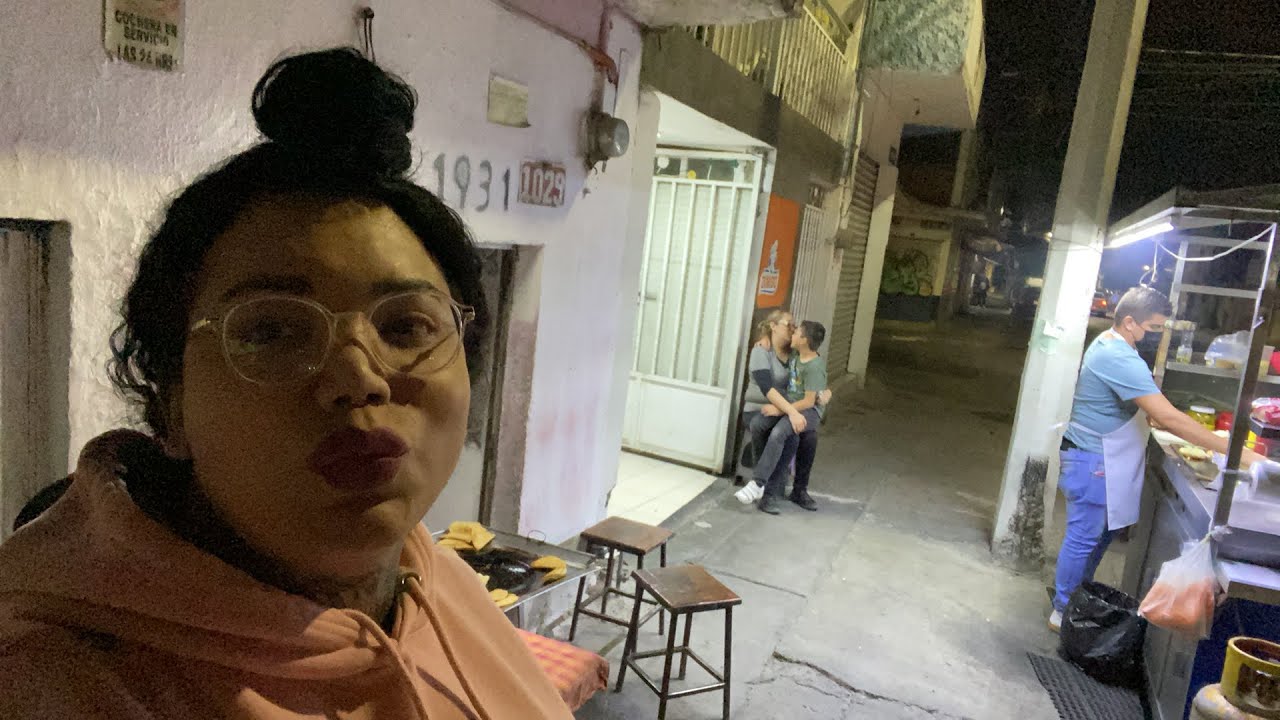 Hola cenando