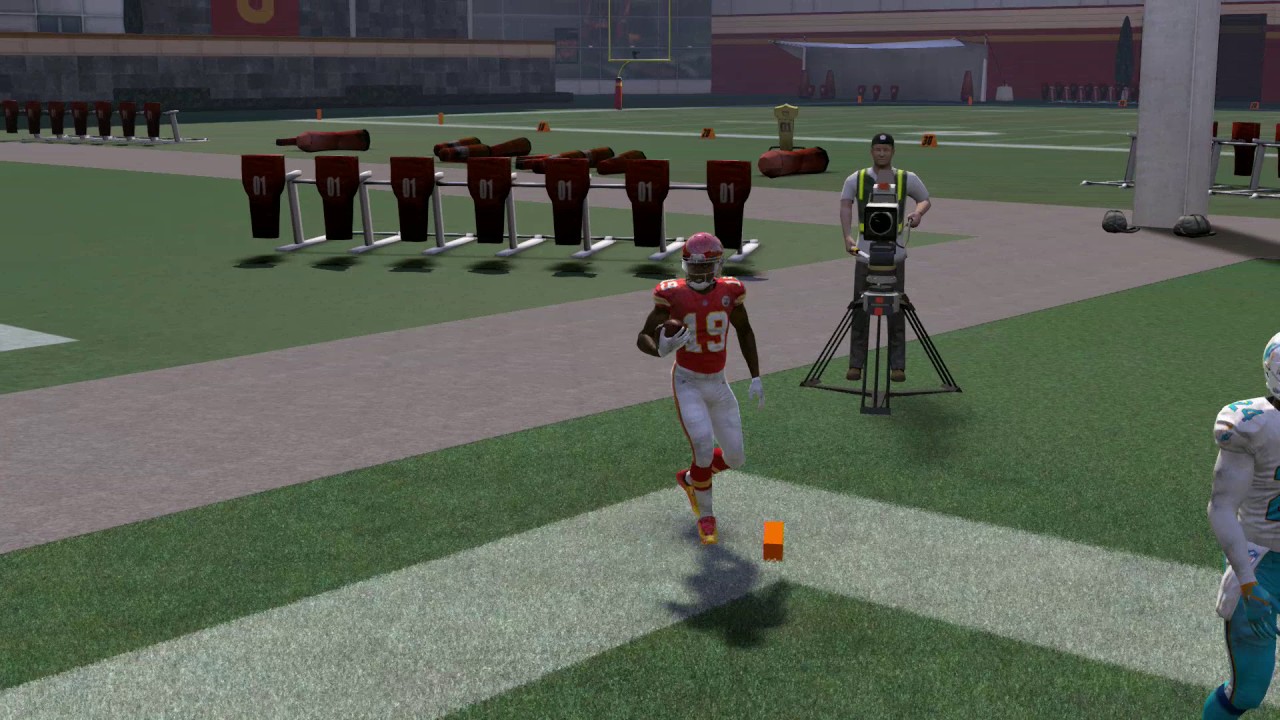 Madden 17: Gun Snugs - Jets Slot Post