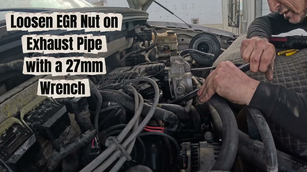 2005-2008 Ford F150 4.2L Upper and Lower Intake removal PART 1