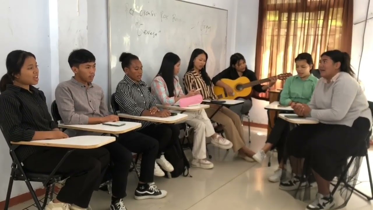 Tugas kelompok PIA PL 2 (menyanyi dari alkitab mazmur 😇🙏)
