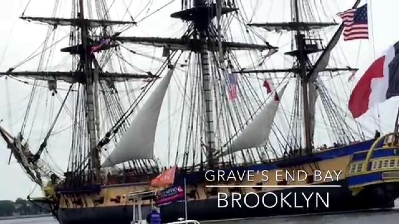 Dark star July4th Escort of L'HERMIONE