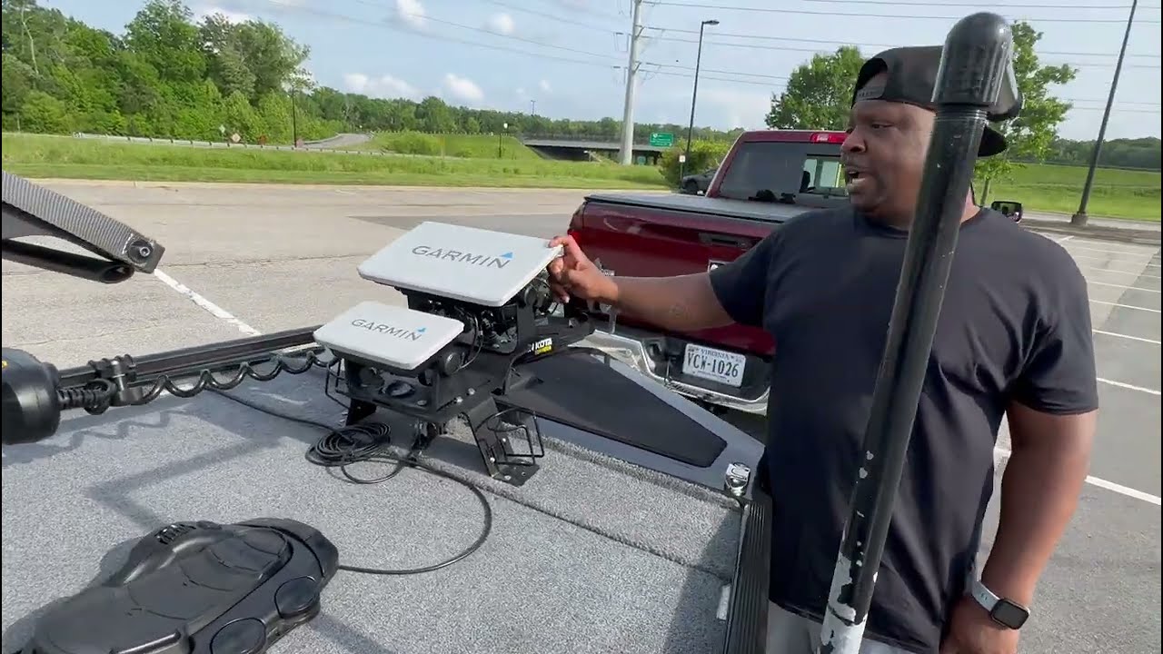 Bass Tracker Classic XL (2022) Boat Review and Upgrades!