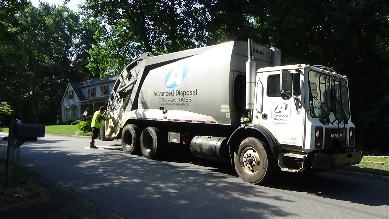 Advanced Disposal- Mack MR McNeilus Rear Load Trash Truck