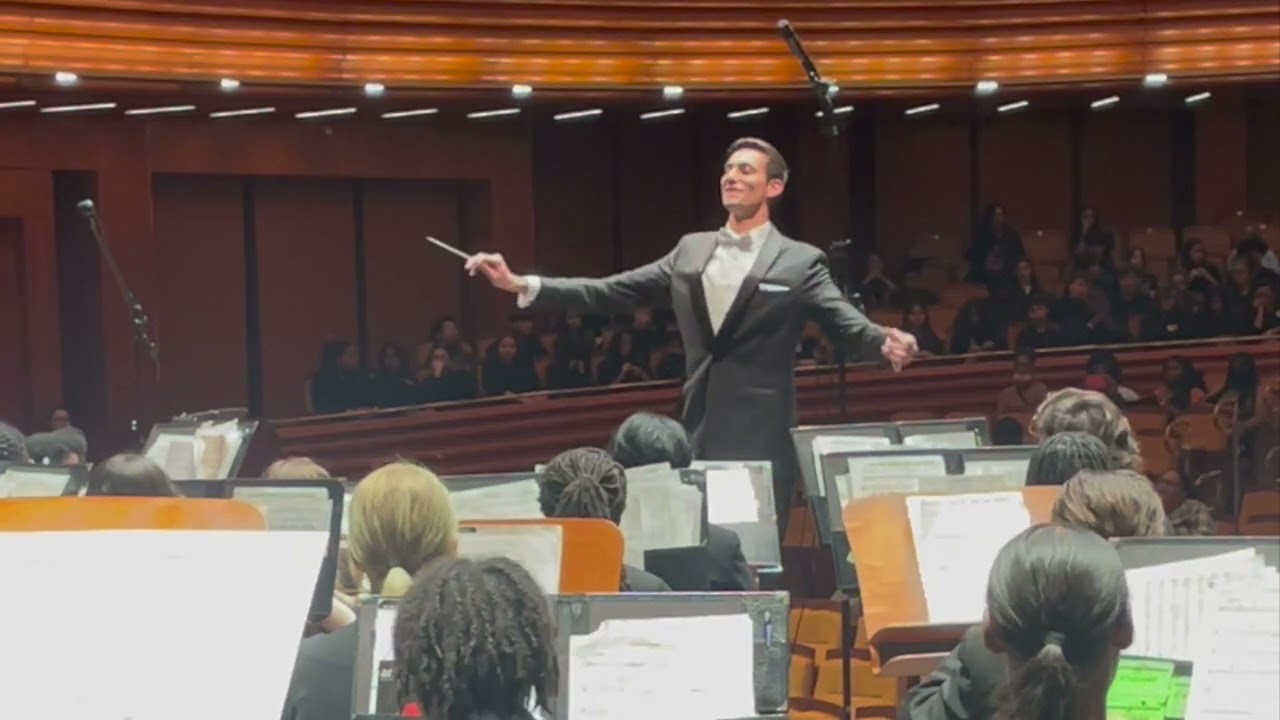 A Solemn Place: Oquin Flanagan Wind Orchestra