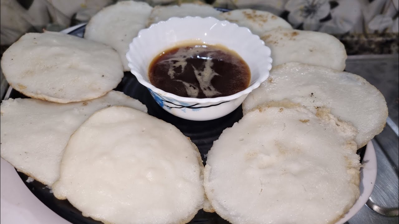 #Healthybreakfast#বেচে যাওয়া ভাত আর চালের গুড়ি দিয়ে খুব সহজেই বানিয়ে নিন একটি হেলদি রেসিপি