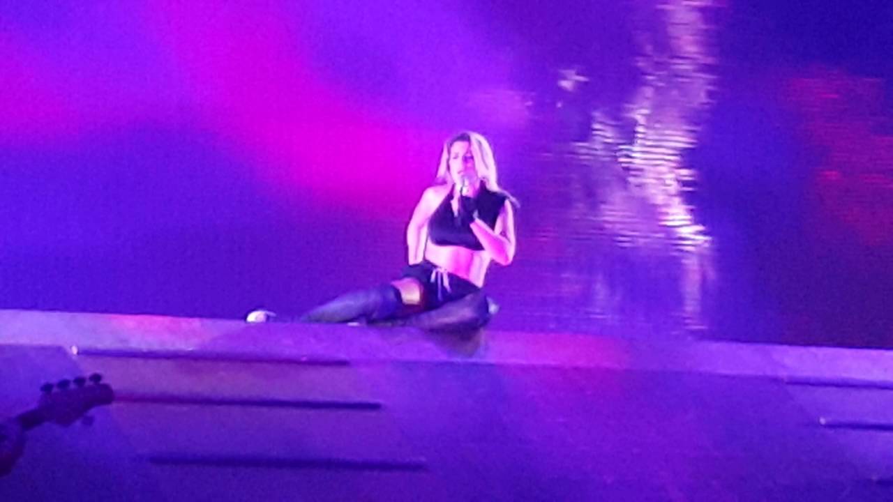 Emma Adesso(Argento) @ Adesso Tour 2016