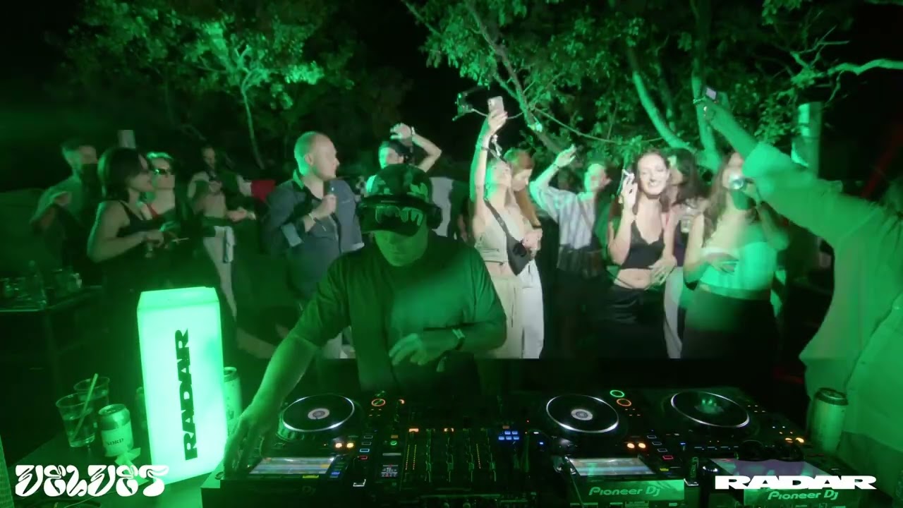 Feloneezy | Velvet Festival x RADAR Belgrade