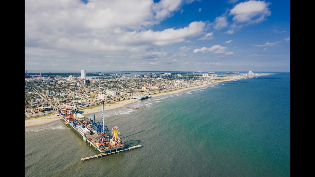 Motorcycle Ride From Lake Conroe To Galveston's East Beach\Pleasure Pier, Can She Rides On Sand?
