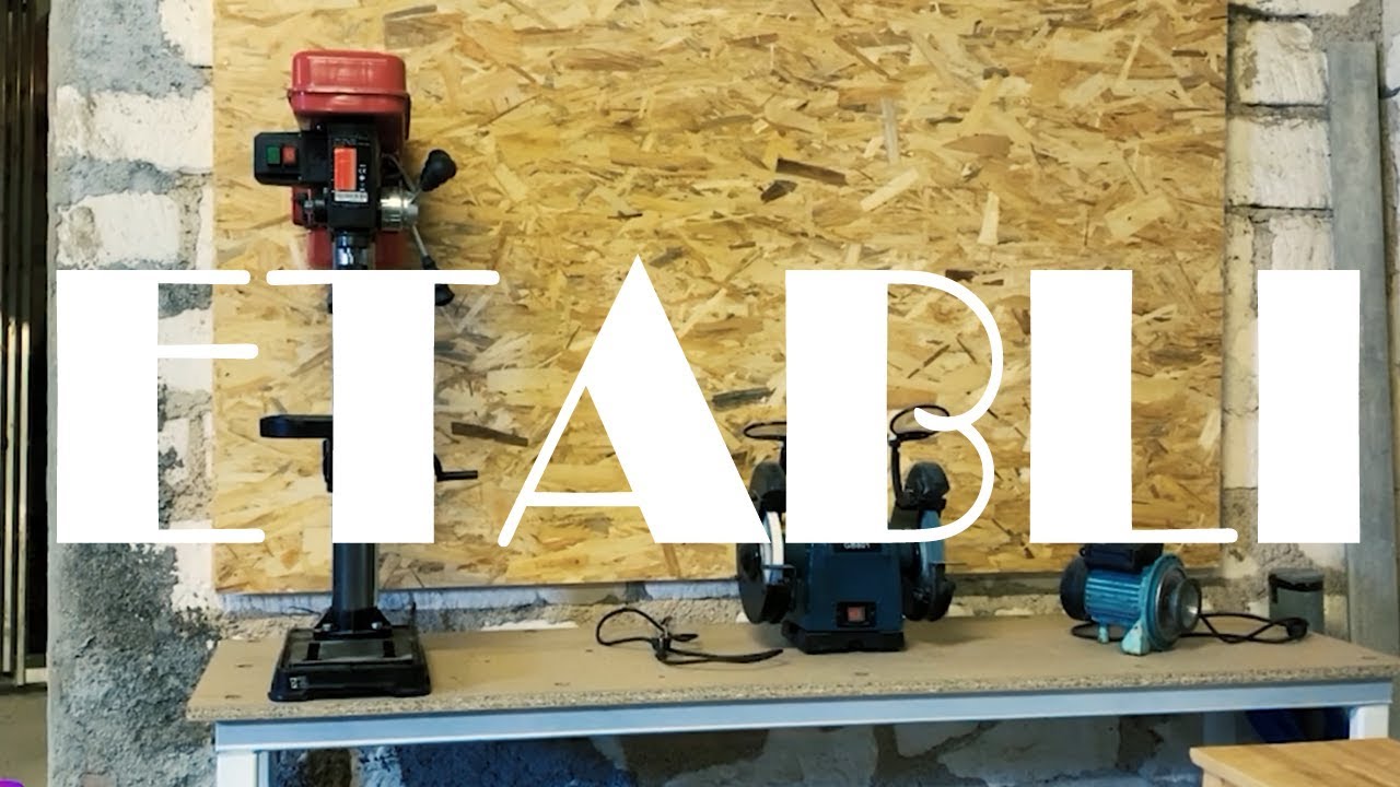 Fabrication d'un ETABLI en acier avec les pieds réglables