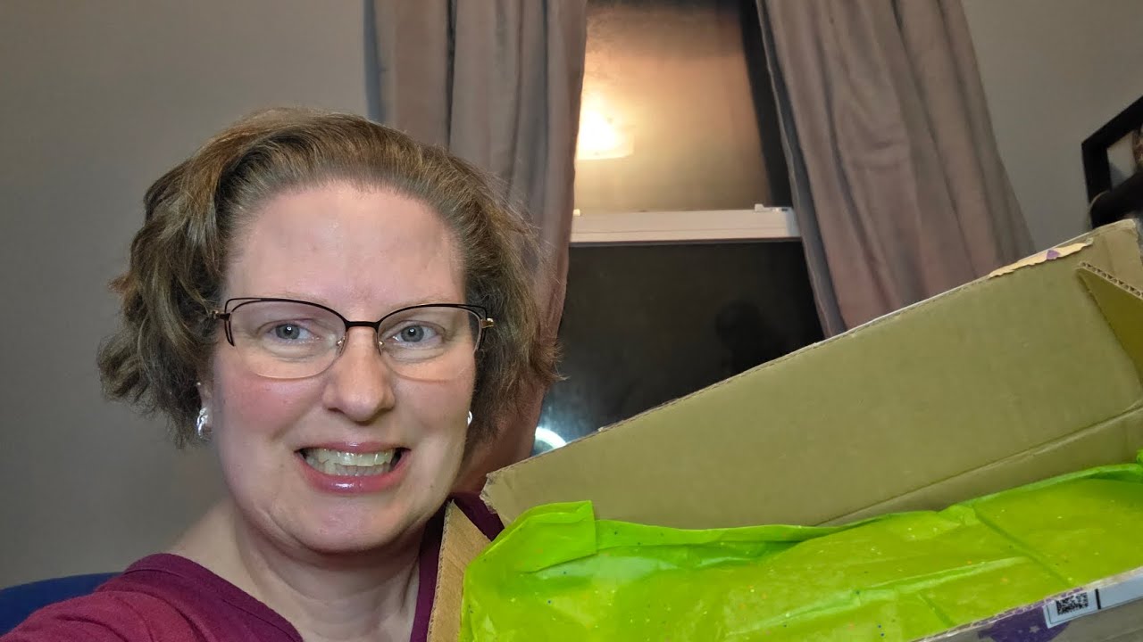 RAOK/FRIEND MAIL from Kristin Wasson. ❤️👀  ##unboxing #friendmail #vendorwax 