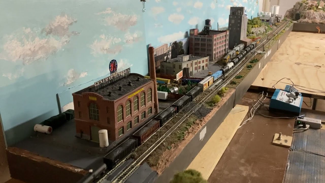 A video trip around my T-TRAK Modular N Scale Layout