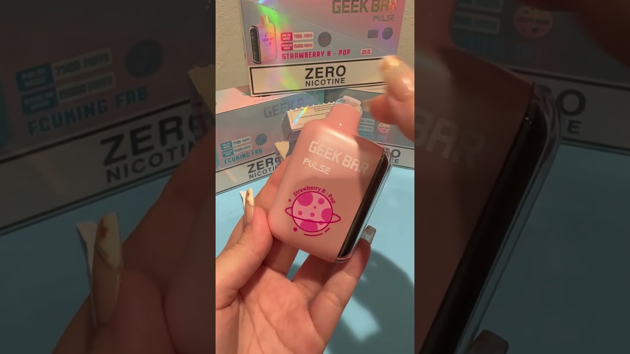Geek Bar Pulse Zero Nicotine | Smart Display & 7,500 Puffs!