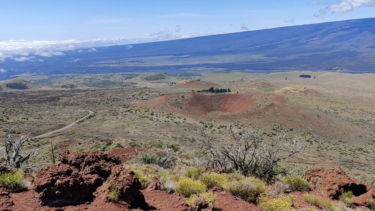 Maunakea (Mauna a Wākea) Visitor Information Station view.