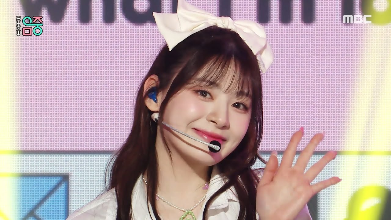 STAYC (스테이씨) - Poppy | Show! MusicCore | MBC230225방송