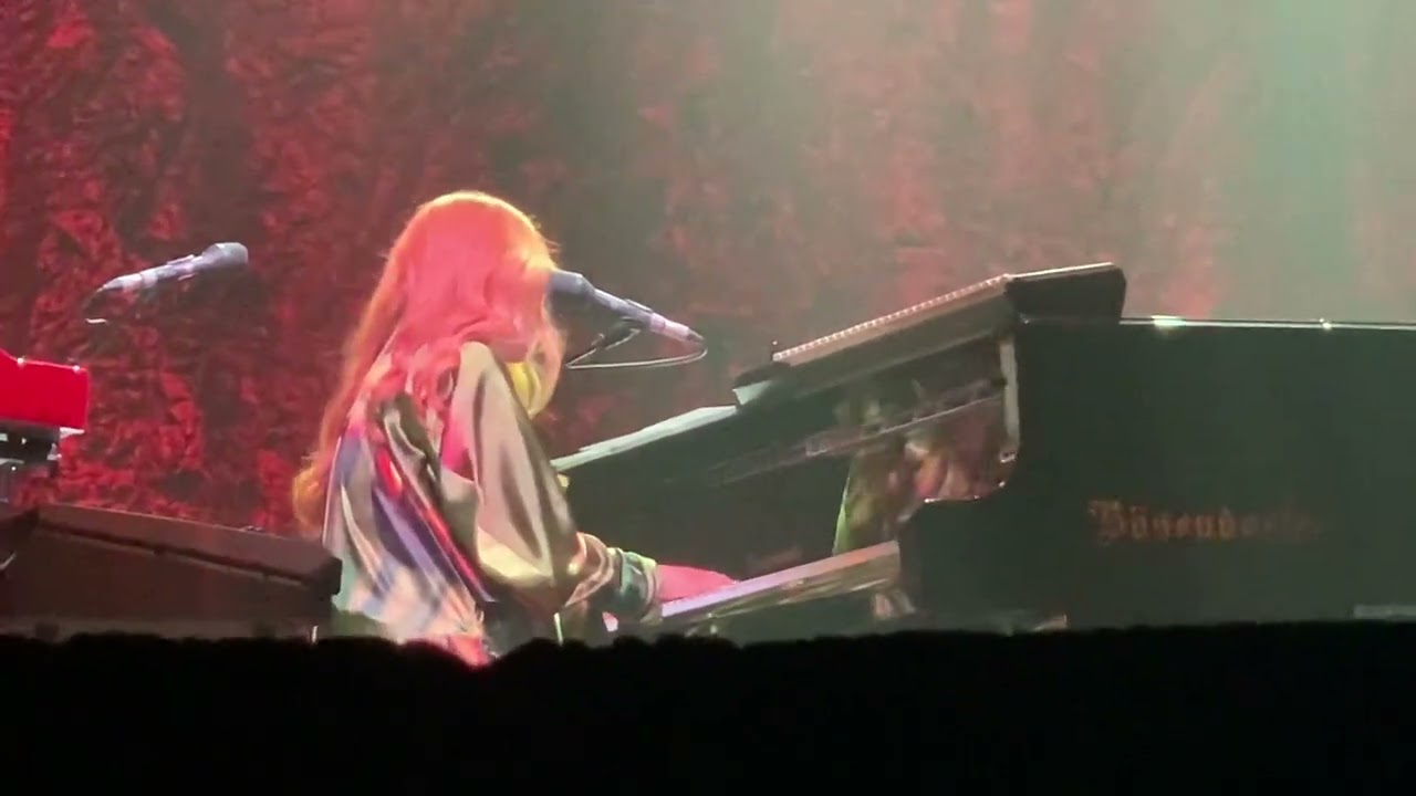 Tori Amos - Jesse - Kansas City - 5/31/2022