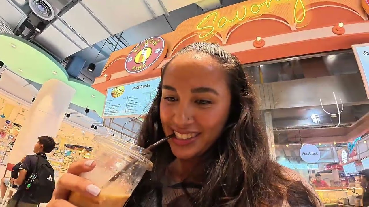 Pick My Dinner With Me at a Thai Food Court 🇹🇭