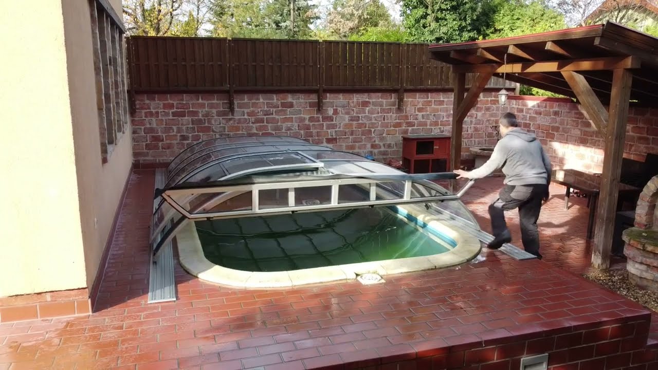 Medencefedés előfali felhajtása