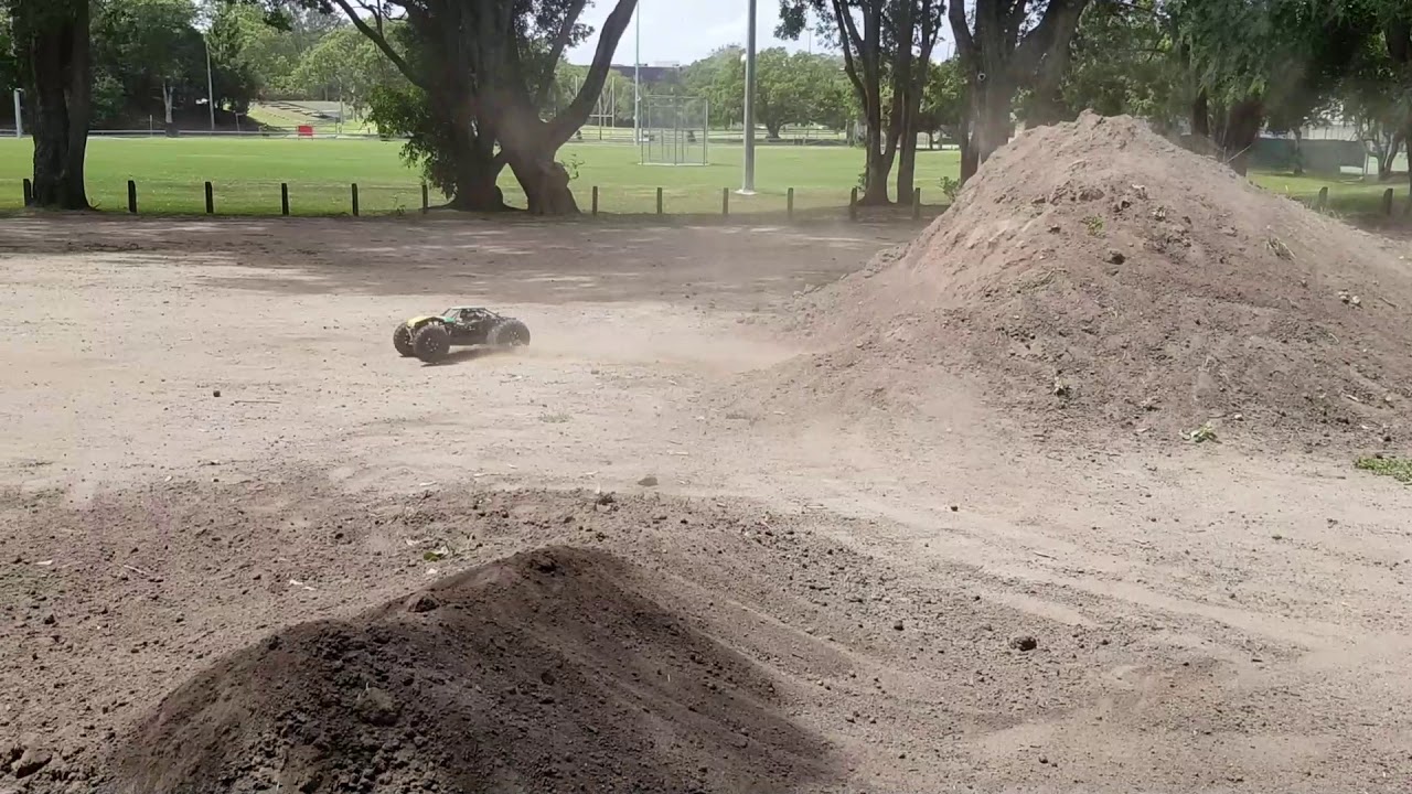 Axial Yeti XL 4s vs 6s