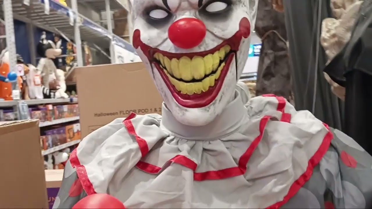 Lowe's Halloween 2025