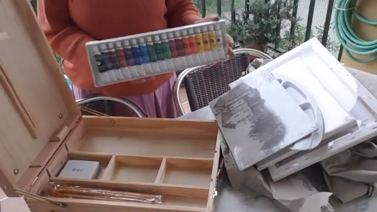 CABALLETE  de estudio maletin anna maria gv