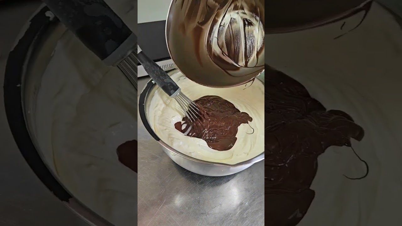 mousse au chocolat pâte à bombe