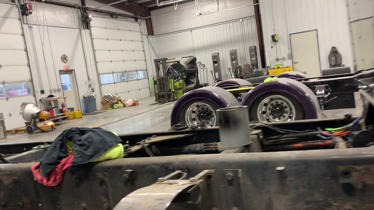 Building our first Kenworth W 900 flat top! Cummins! Custom!