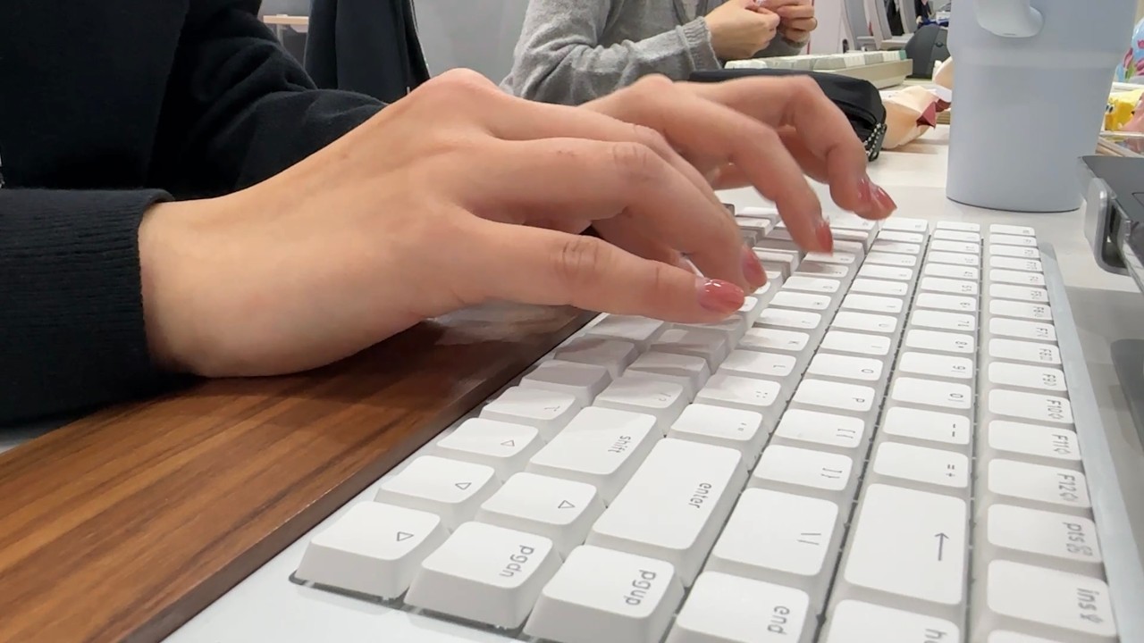 조용한 사무용 키보드 추천 ⌨️ 로프리 플로우 2 Void축