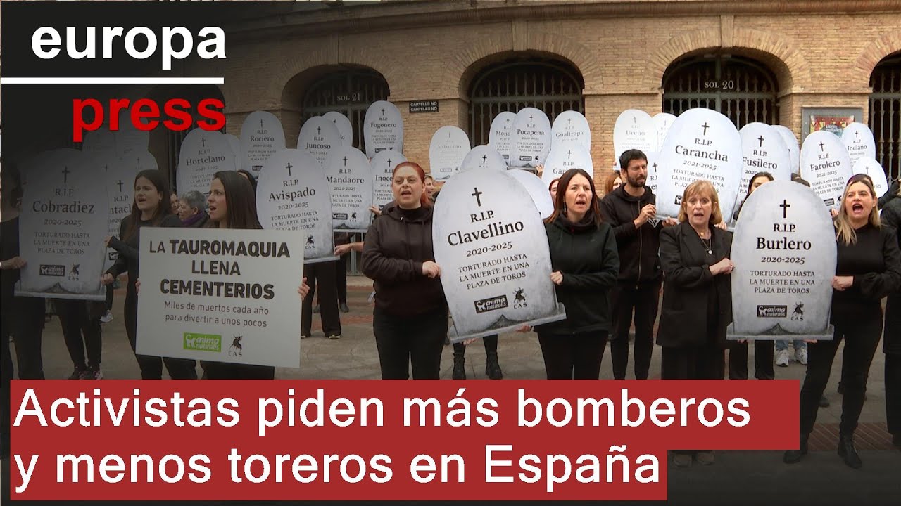 Activistas de AnimaNaturalis y CAS International exigen 