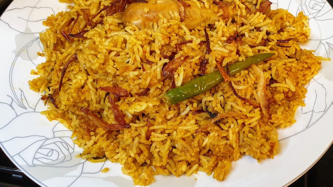 How to cook easy way chicken biryani!by Nura's cooking hub