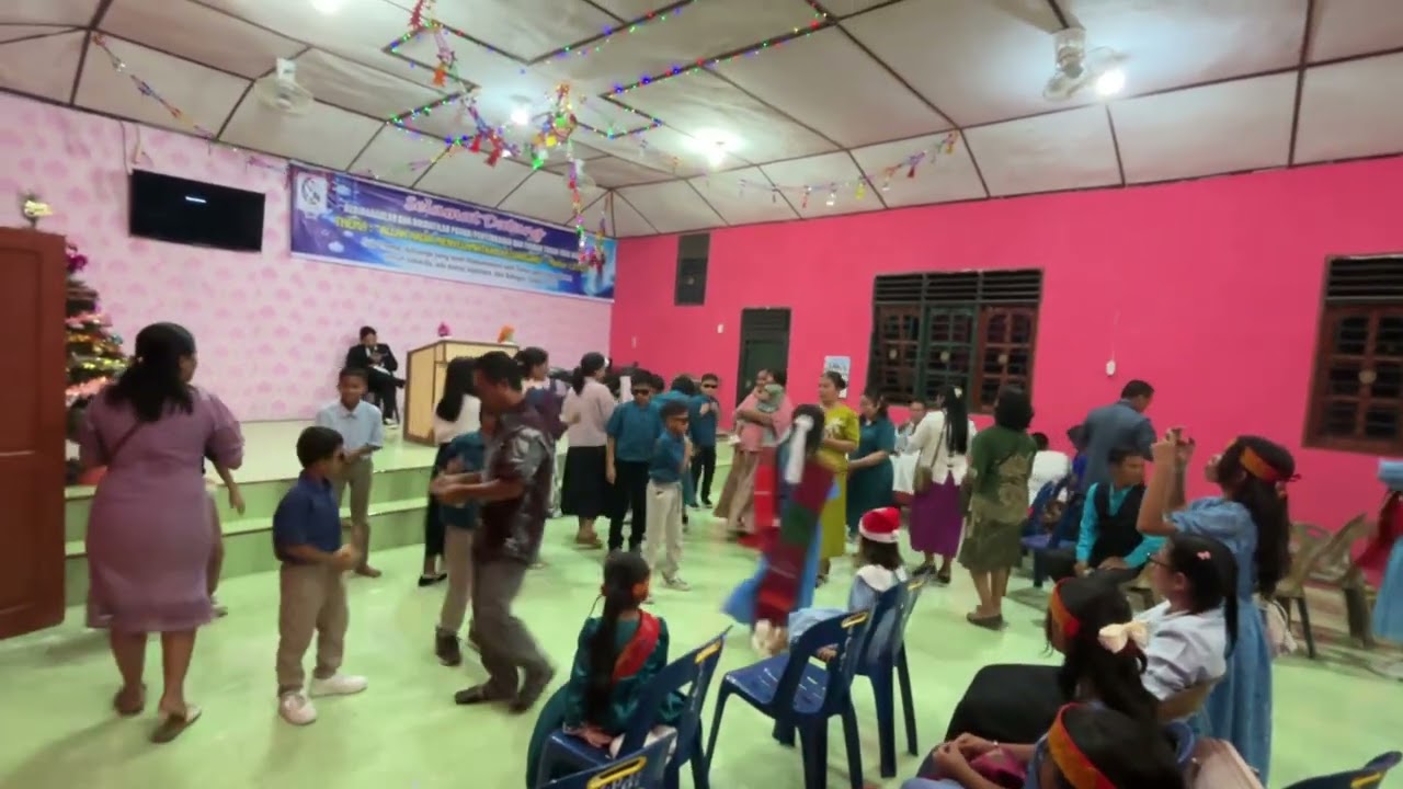 Tarian anak laki - laki